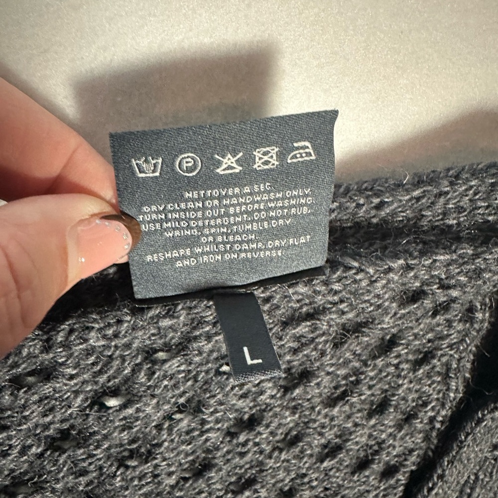 Aran Woollen Mills 100% Merino Wool Sweater Vest | Made in Ireland | Size L - Picture 4 of 6